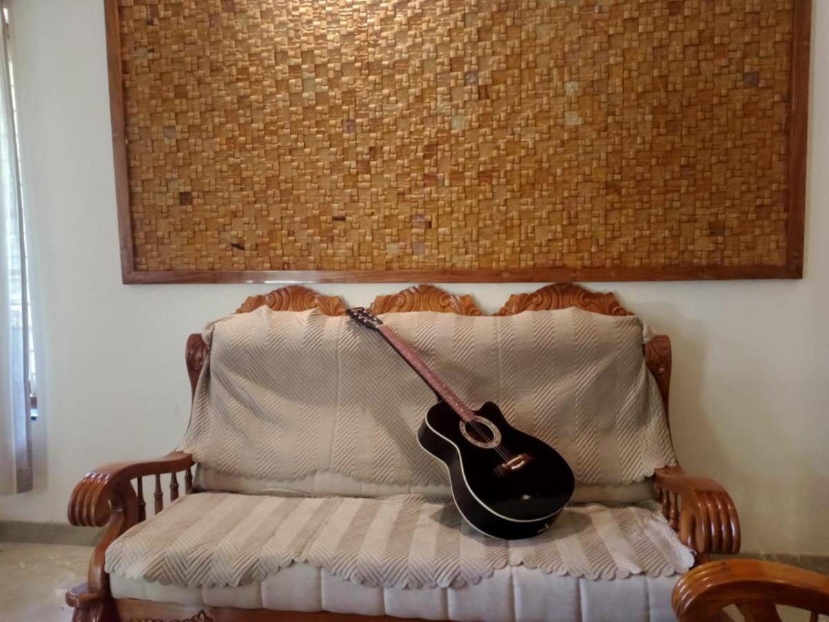 Sinai Homestay Alappuzha Esterno foto