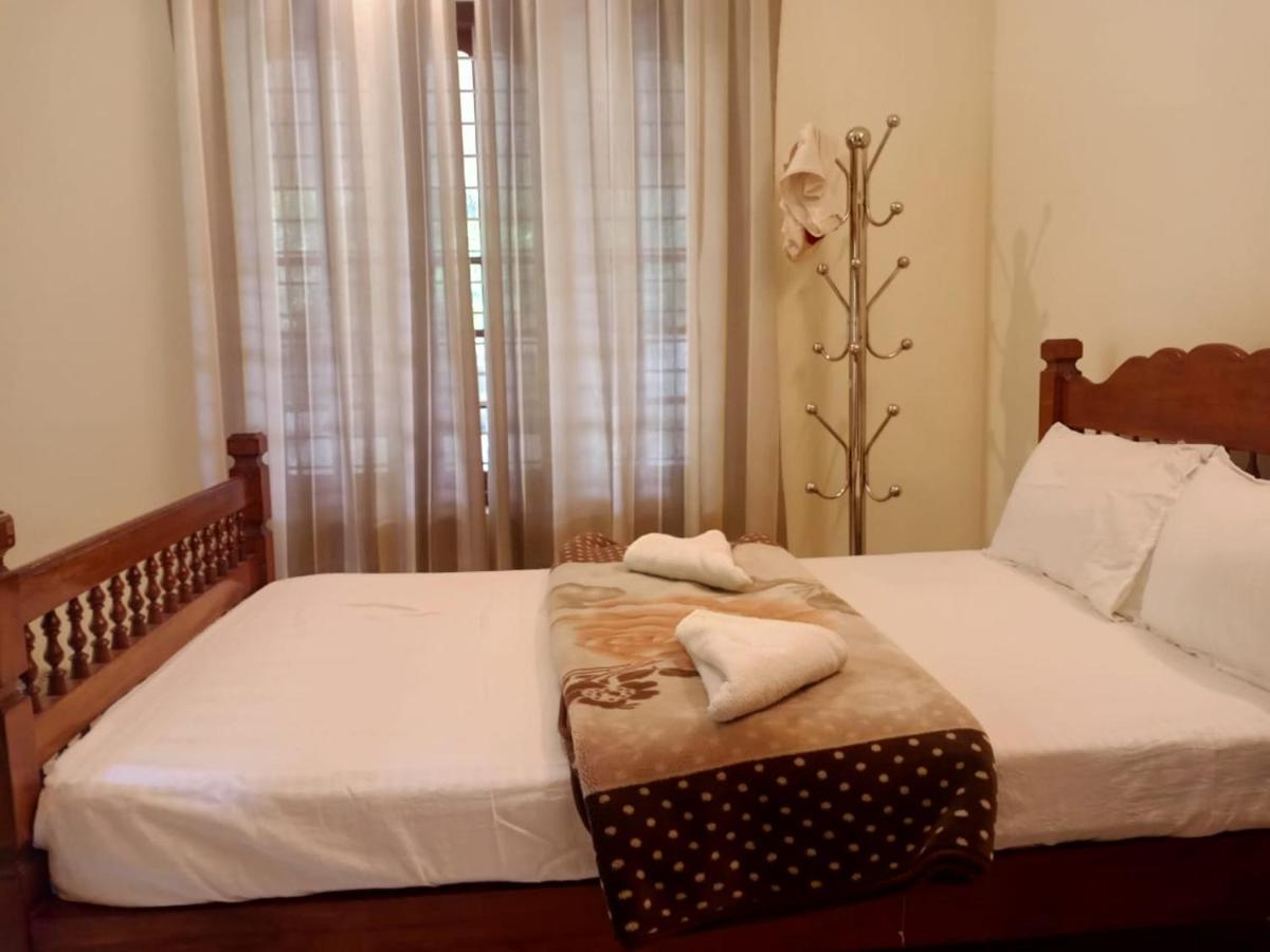 Sinai Homestay Alappuzha Esterno foto