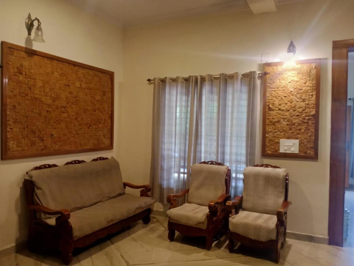 Sinai Homestay Alappuzha Esterno foto