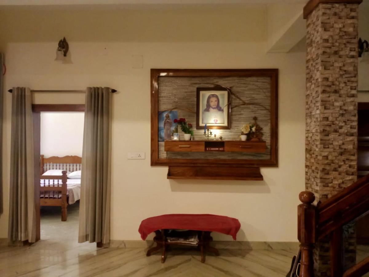 Sinai Homestay Alappuzha Esterno foto